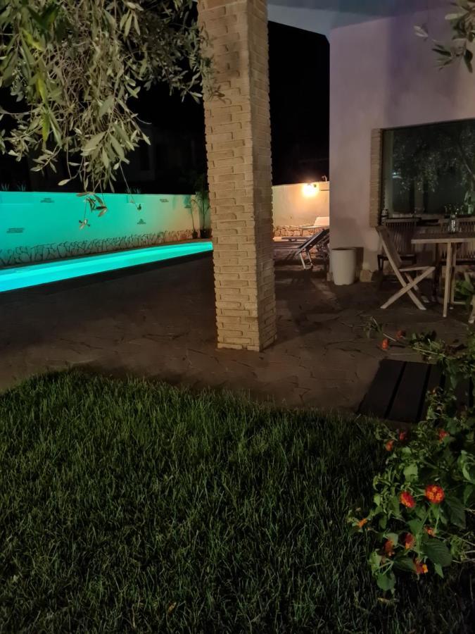 Gentarrubia Bed & Breakfast Capoterra Dış mekan fotoğraf