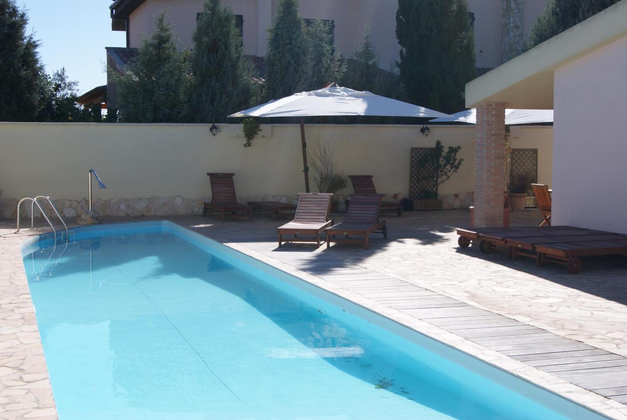 Gentarrubia Bed & Breakfast Capoterra Dış mekan fotoğraf