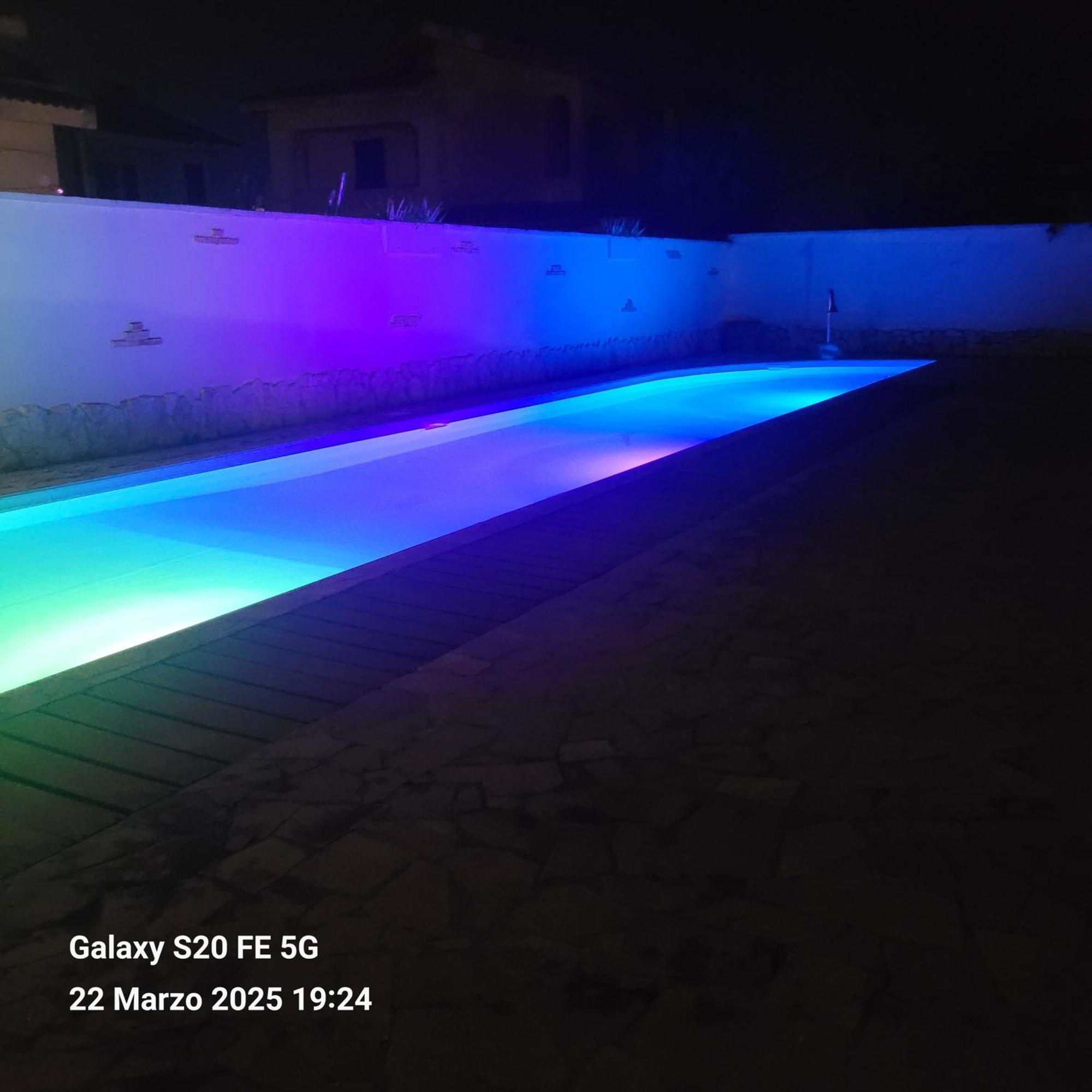 Gentarrubia Bed & Breakfast Capoterra Dış mekan fotoğraf