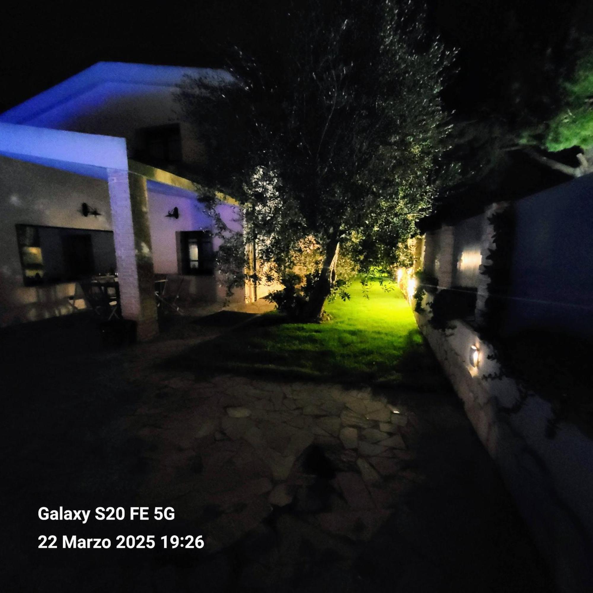 Gentarrubia Bed & Breakfast Capoterra Dış mekan fotoğraf