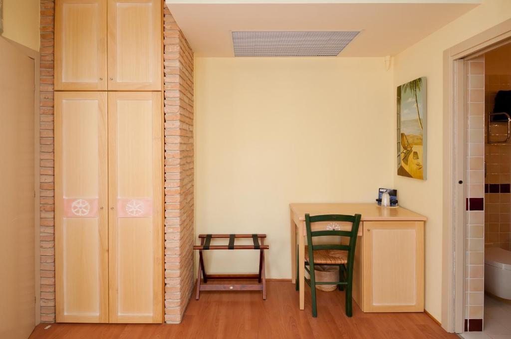 Gentarrubia Bed & Breakfast Capoterra Oda fotoğraf